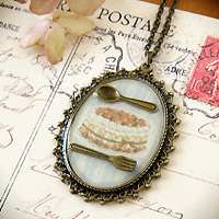 Virgo of Pearls�@�P�[�L�̎����y���_���g